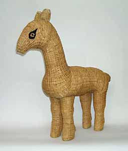 Llama Cesteria