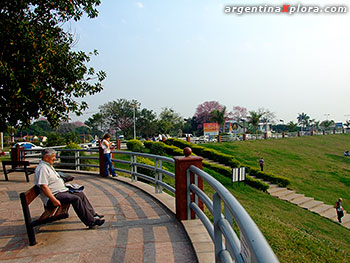 Paseo en la Costanera de Formosa