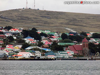 Puerto Argentino