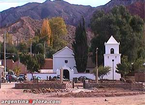 Iglesia de Uquía